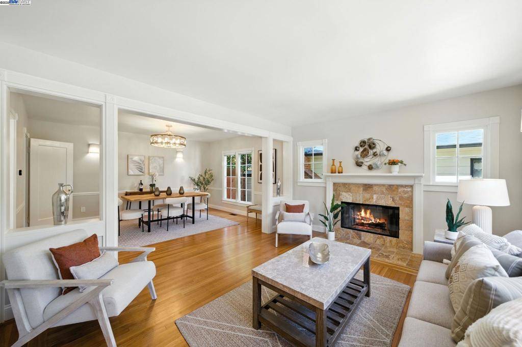 Oakland, CA 94602,3357 Jordan Rd