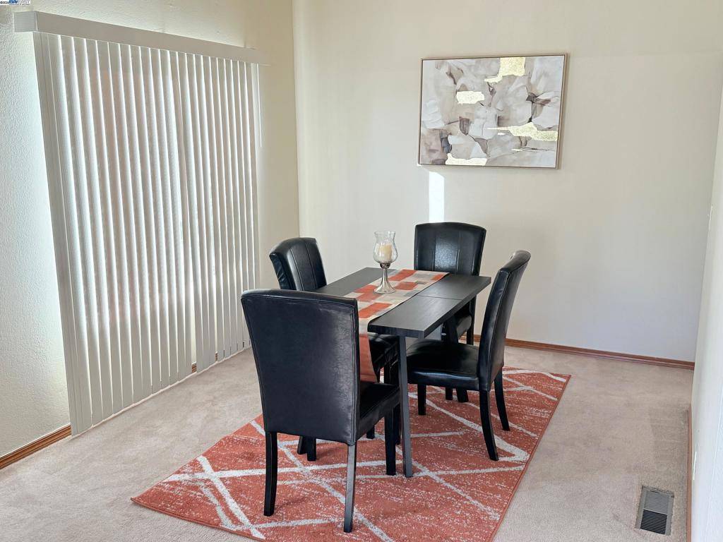 Fremont, CA 94555,3665 Warwick Rd