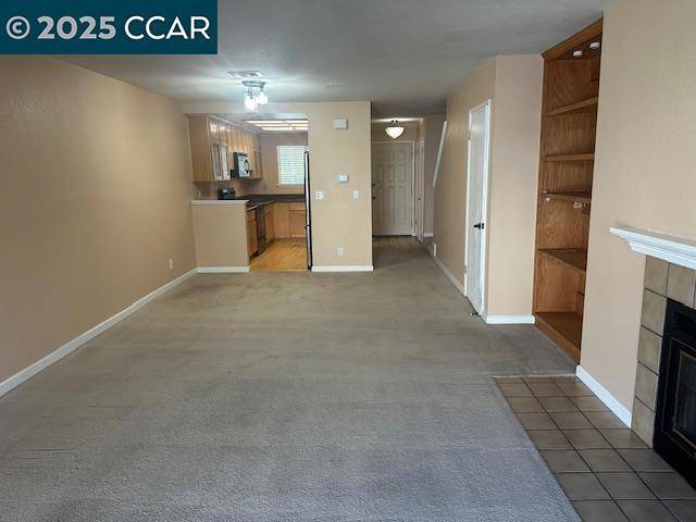 Walnut Creek, CA 94597,2723 Oak Rd
