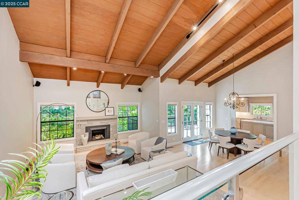 Lafayette, CA 94549,1108 Howard Hills Rd