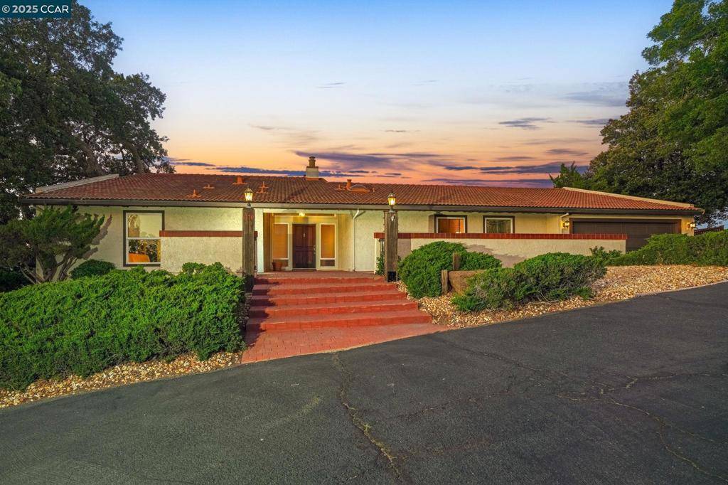 Concord, CA 94518,1170 Sunrise Hill