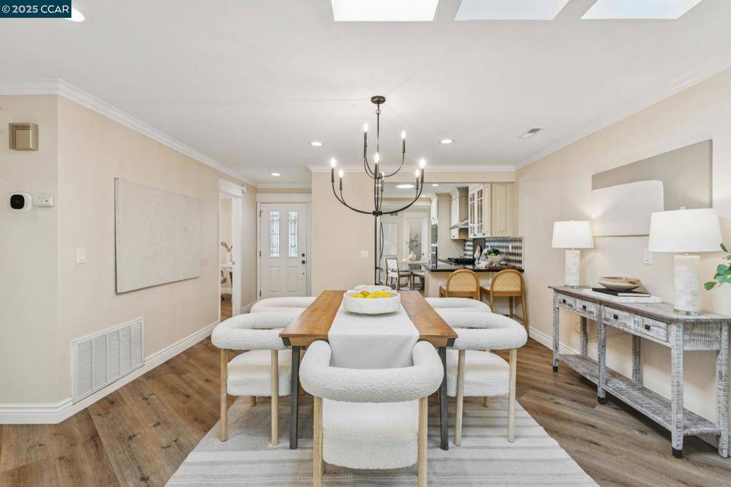 Danville, CA 94526,523 Silver Lake Dr