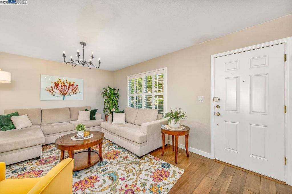 Livermore, CA 94550,3732 Carrigan Cmn