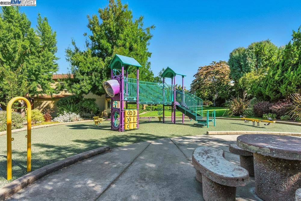 Milpitas, CA 95035,1975 Landess Ave