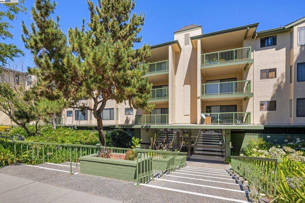 Fremont, CA 94536,38780 Tyson Ln #101C