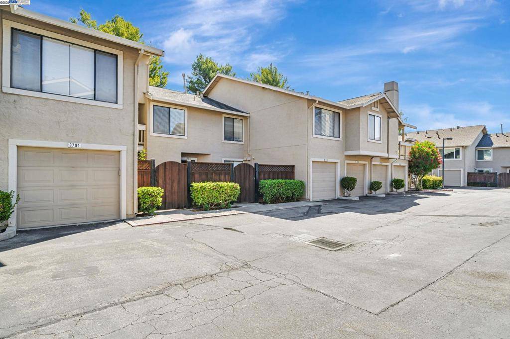 San Ramon, CA 94582,3791 Crow Canyon Road