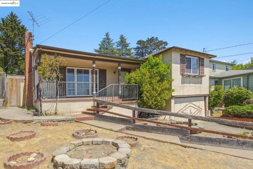 Oakland, CA 94602,4751 Lincoln Ave