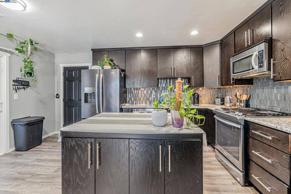 Manteca, CA 95336,1905 Tuxford Pl