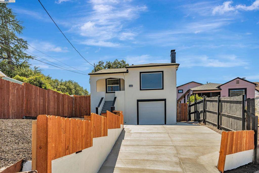 Oakland, CA 94605,6927 Sunkist Dr