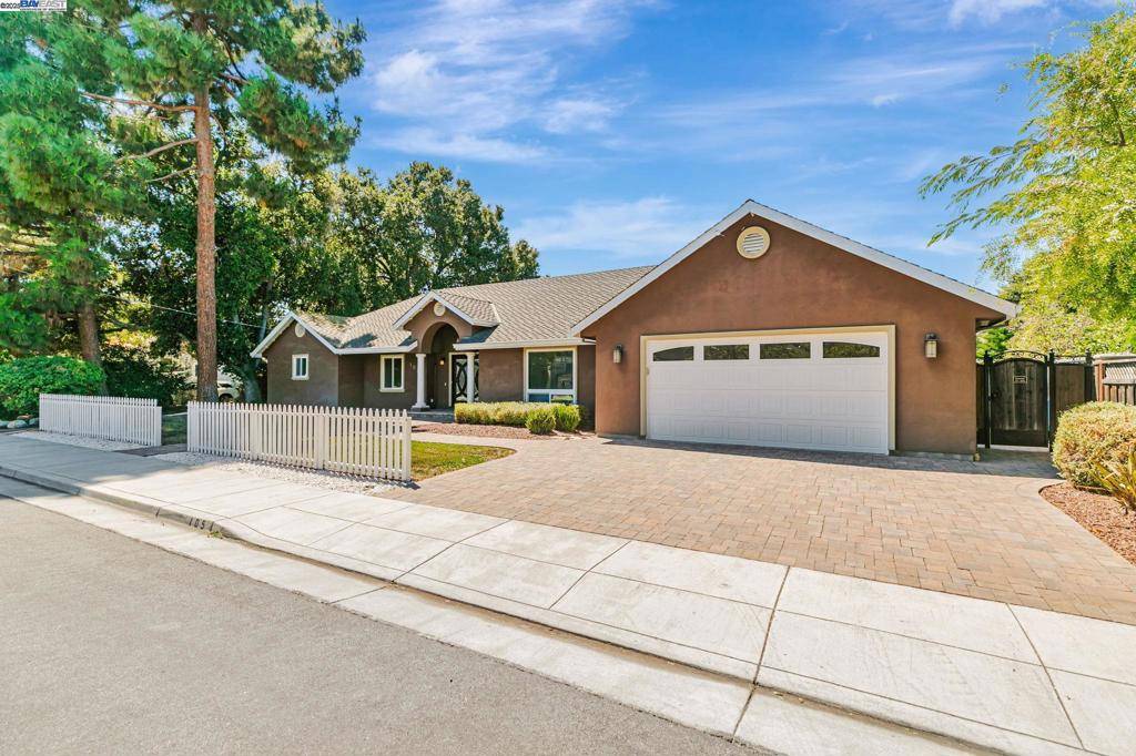 Santa Clara, CA 95050-2033,105 Harold Ave