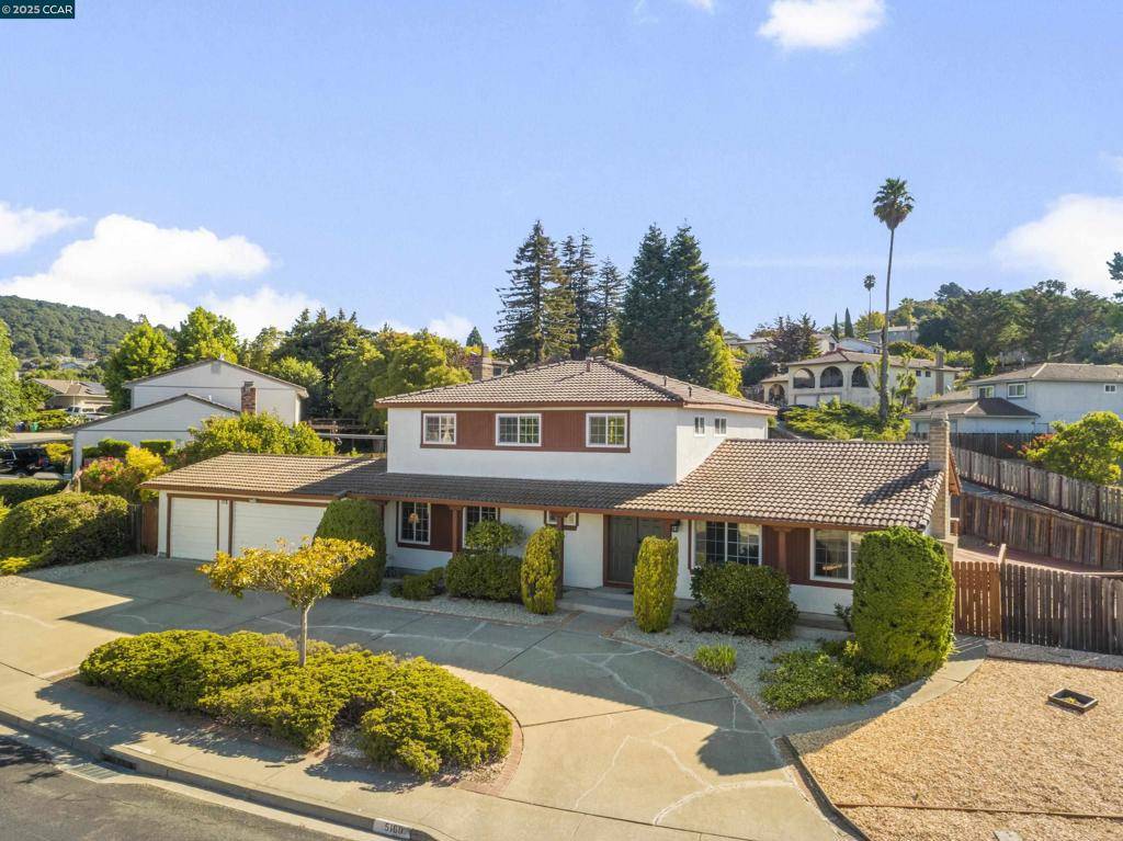 El Sobrante, CA 94803,5160 Heavenly Ridge Ln