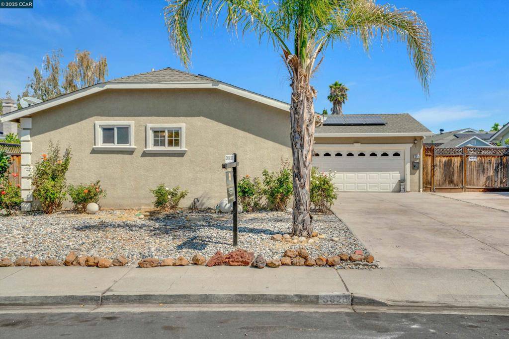 Livermore, CA 94551-5615,5828 Crestmont Ave