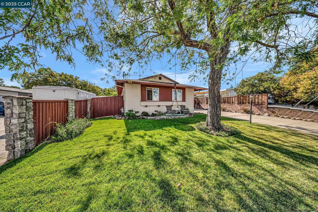 Concord, CA 94520,3412 Flamingo Dr
