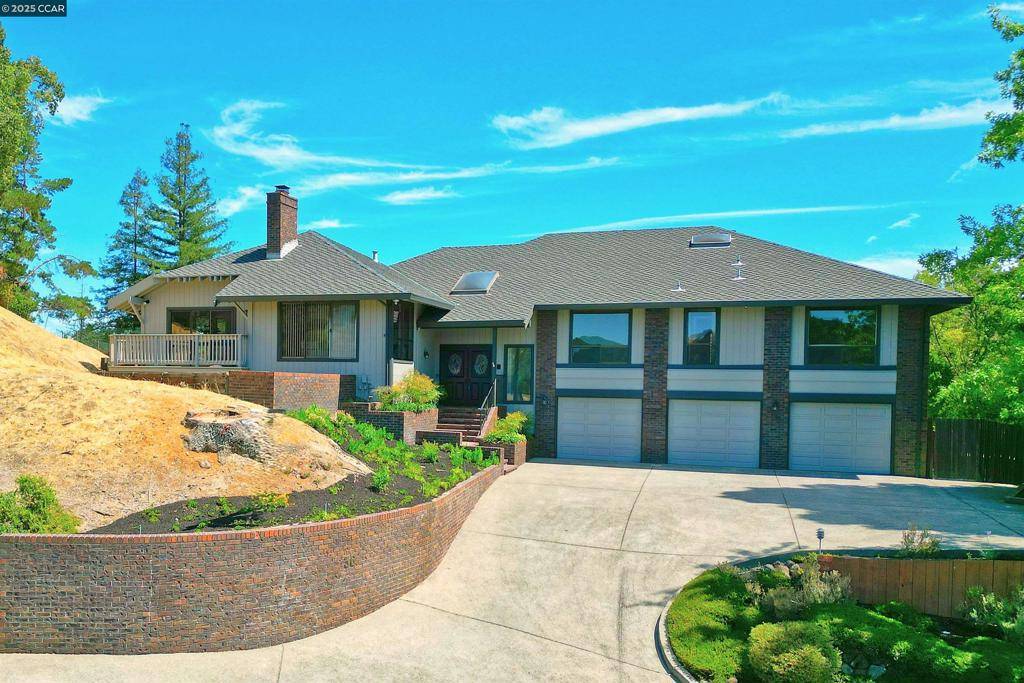 Walnut Creek, CA 94595,36 Candlewood Place