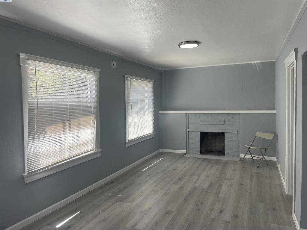 Oakland, CA 94605,2311 82nd Ave