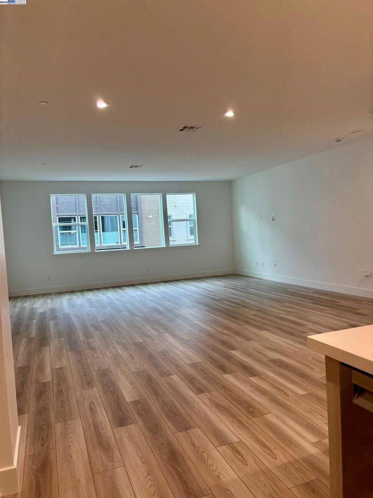 Morgan Hill, CA 95037,964 Blaise Lane #1004