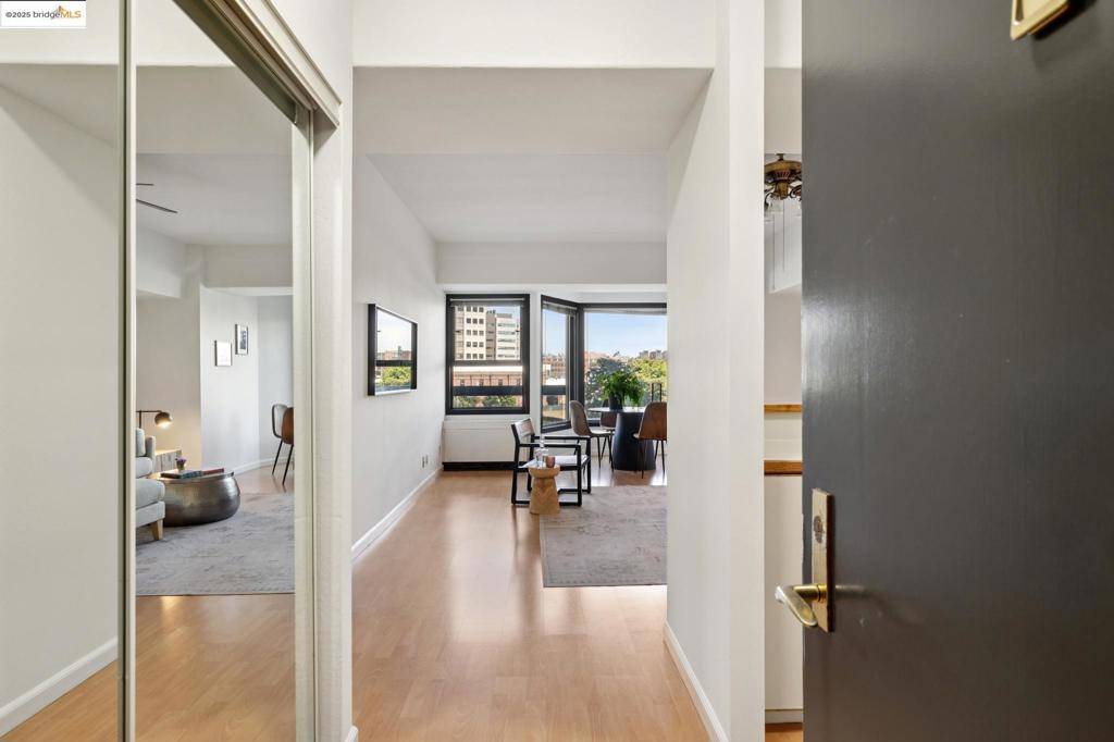 Emeryville, CA 94608,6363 Christie Avenue #312