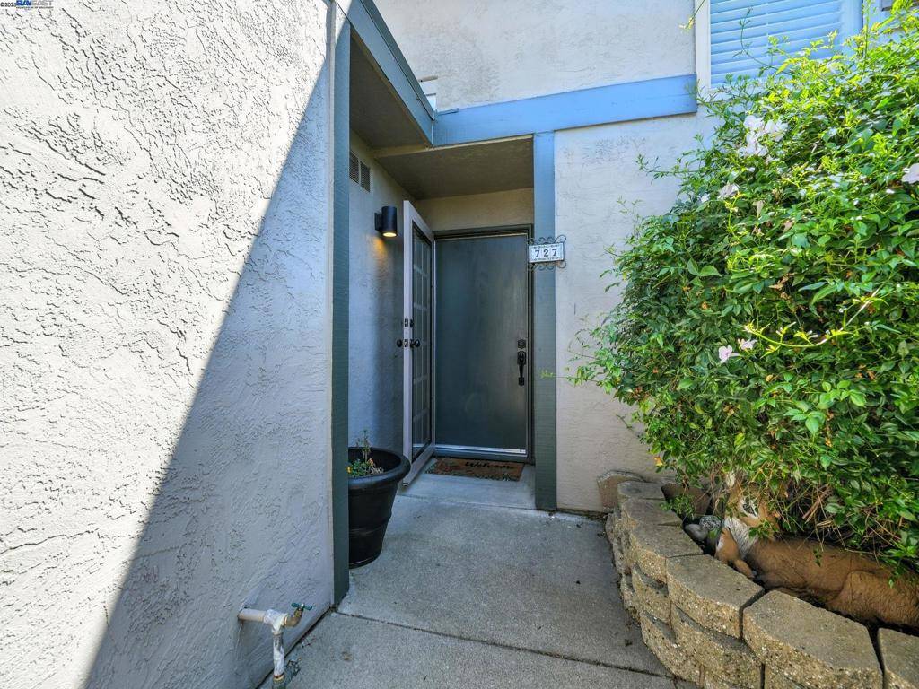 Livermore, CA 94551,727 Sandpiper Cmn