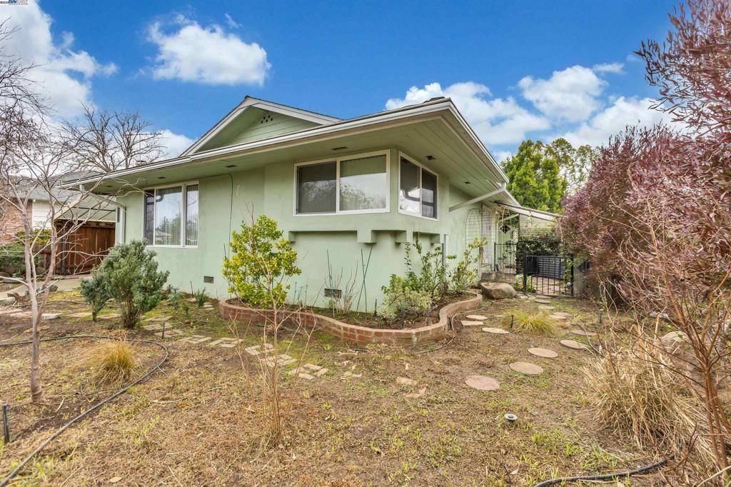 Sacramento, CA 95864,3546 Cody Way