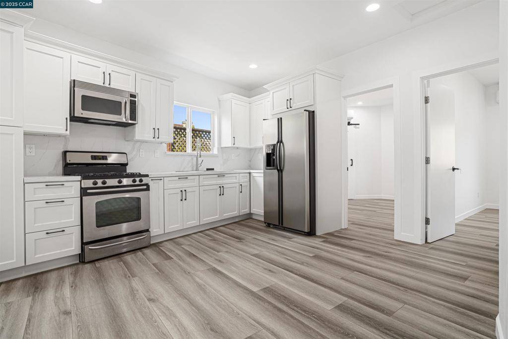 Petaluma, CA 94954,18 Del Sol Ct