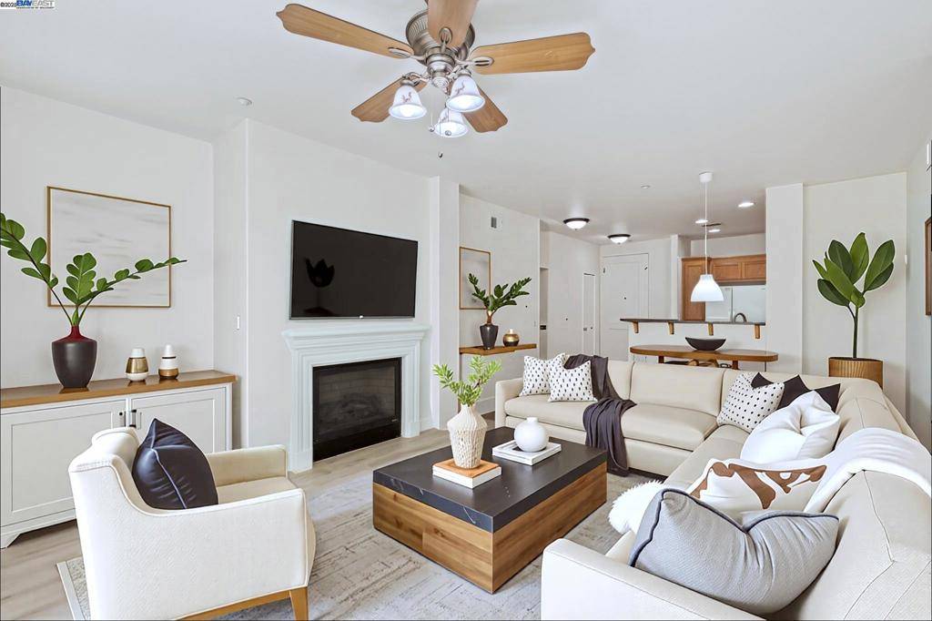 Dublin, CA 94568,3290 Maguire Way #101