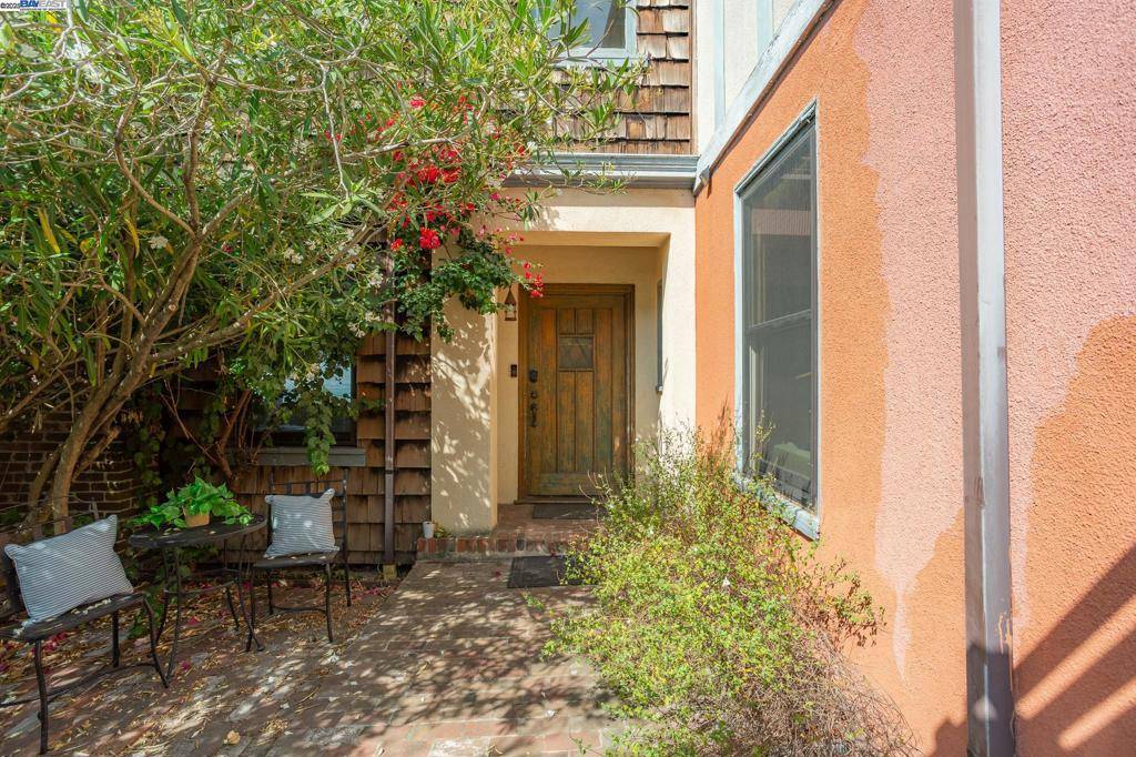 Berkeley, CA 94708,1514 La Loma Ave