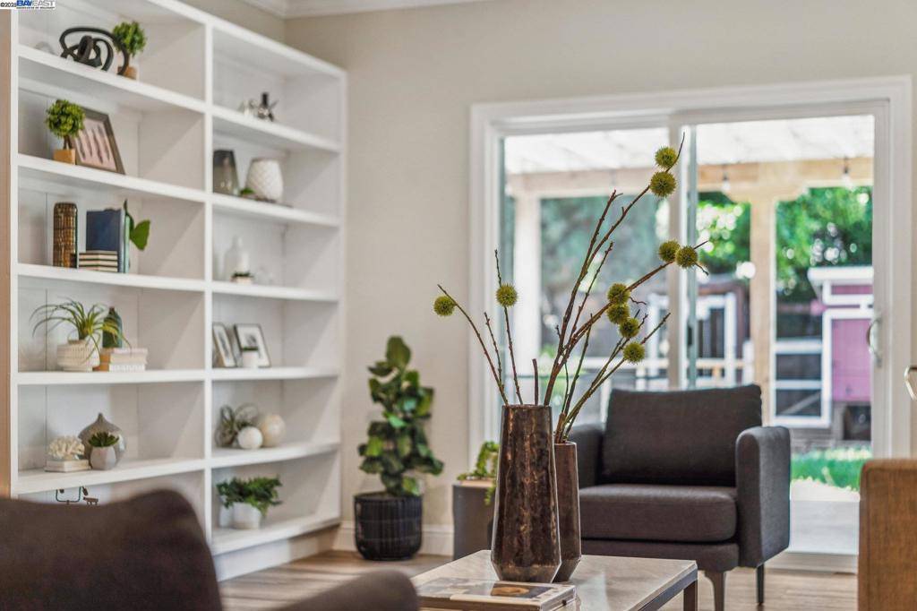 Newark, CA 94560,6909 Cedar Blvd