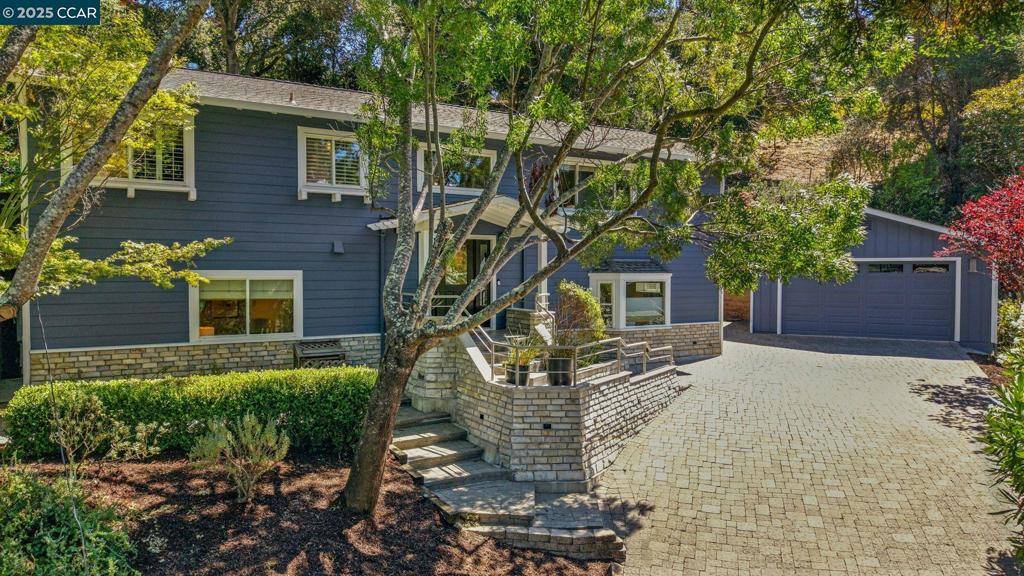 Orinda, CA 94563,14 Lucille Way