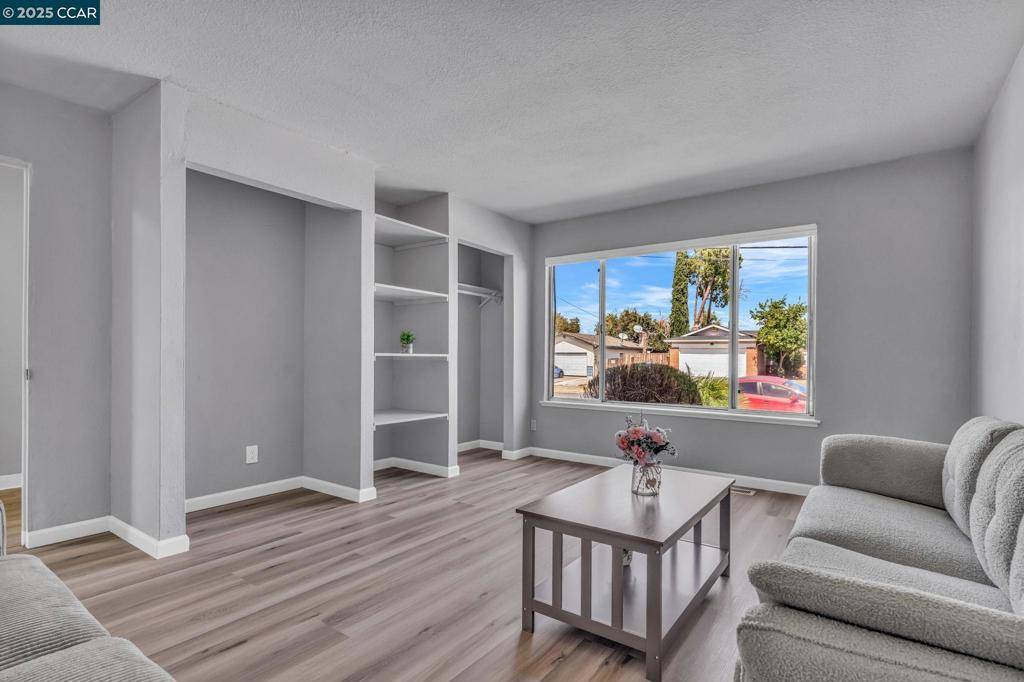 Pittsburg, CA 94565,217 Olympia Dr