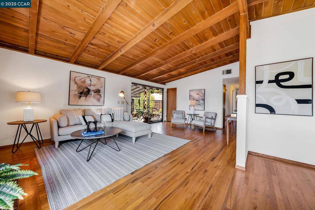 Walnut Creek, CA 94595,70 NORMAN COURT