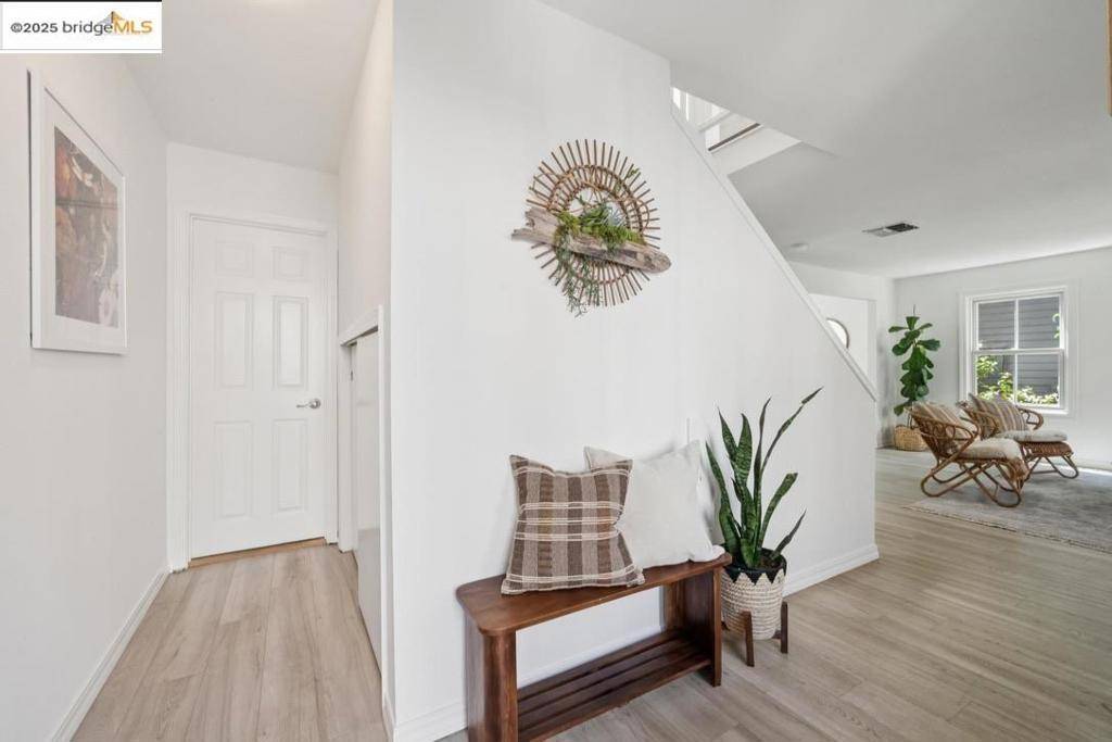 Berkeley, CA 94710,800 Delaware St #1807