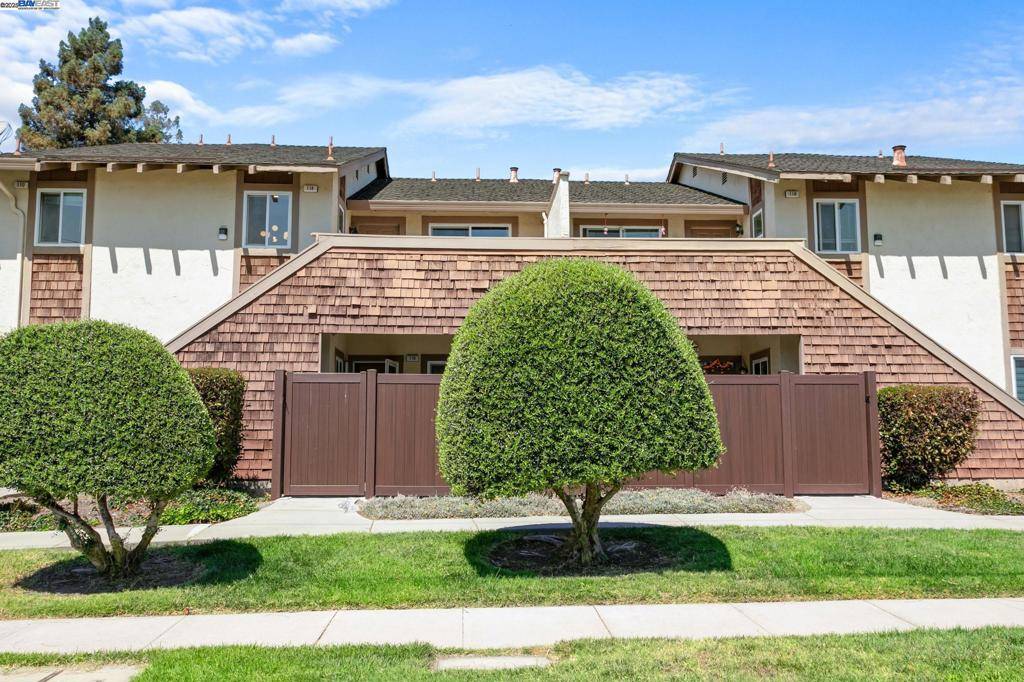 Fremont, CA 94539,114 Hackamore Ln
