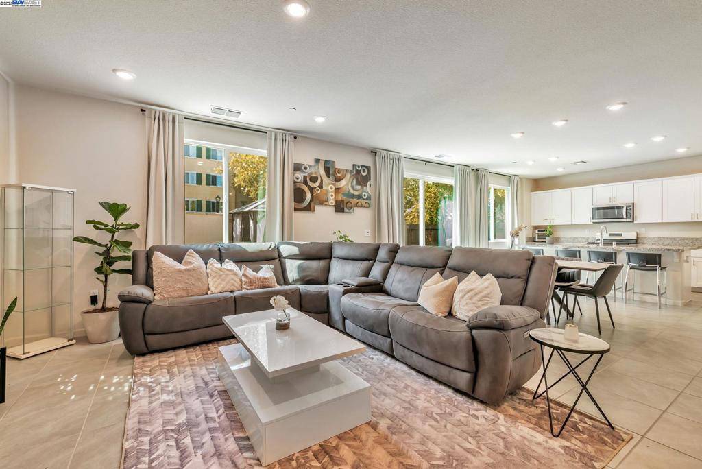 Oakley, CA 94561,217 Agata Way
