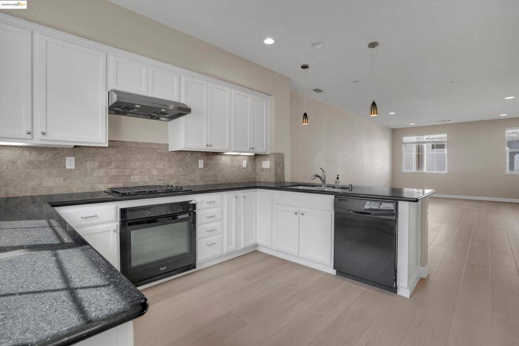 Hayward, CA 94541,414 Palmer Ave