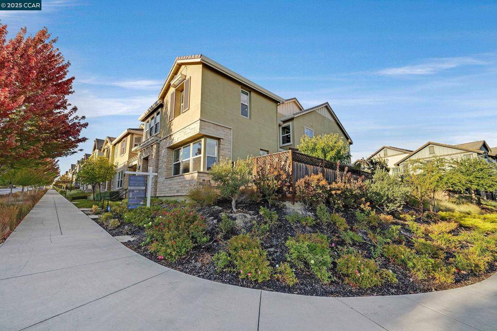 Dublin, CA 94568,4107 Wallis Ranch Dr