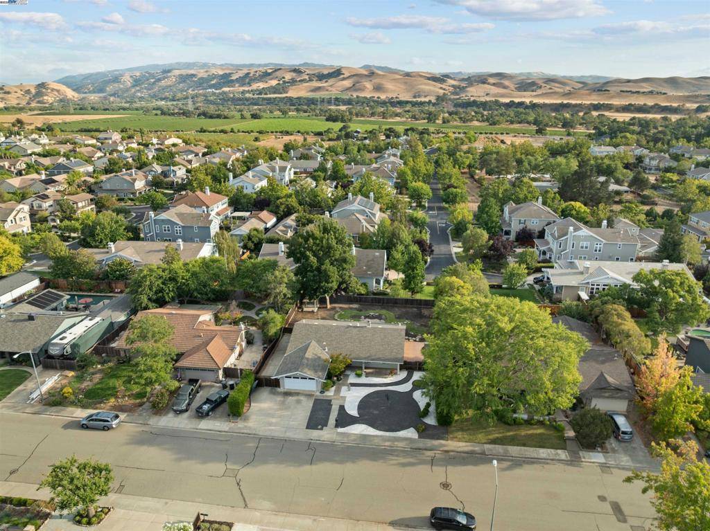 Livermore, CA 94550,2583 Regent Rd.