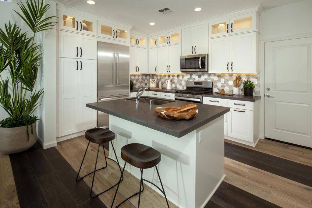 Dublin, CA 94568,6159 Raven Avenue #53
