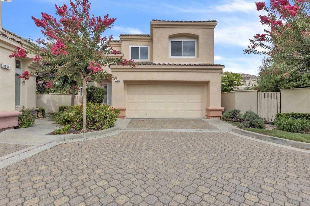 Pleasanton, CA 94588,4385 Diavila Ave