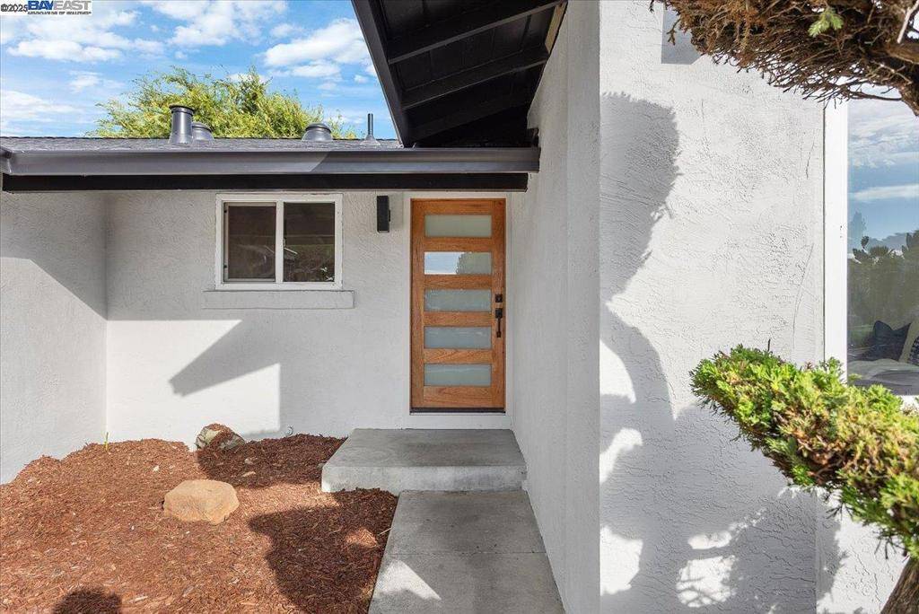 Union City, CA 94587,2108 Dalton Way