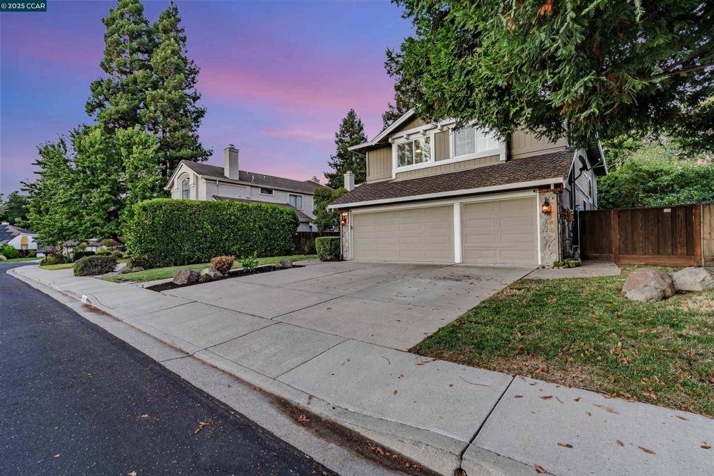 Danville, CA 94506,105 Creighton Way