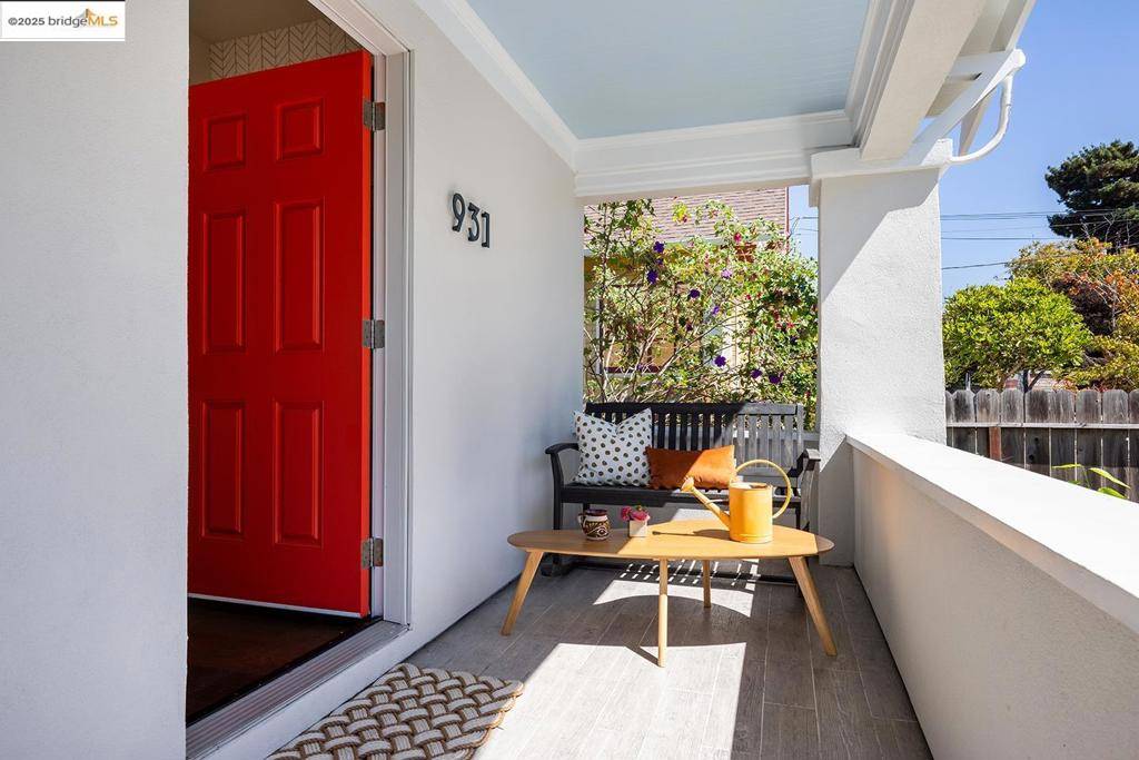 Berkeley, CA 94710,931 Channing Way