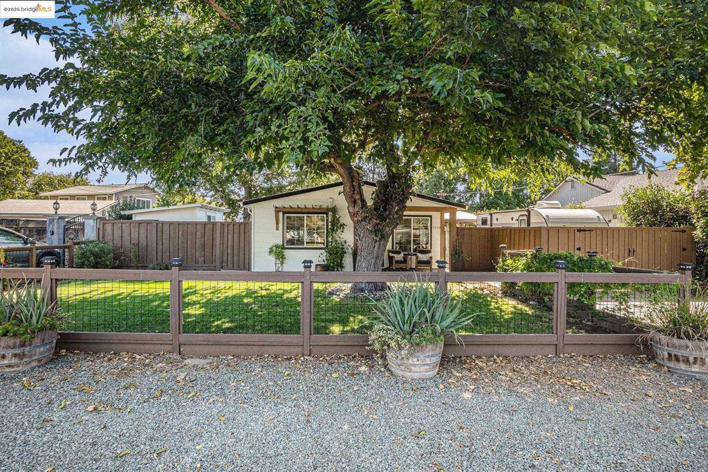 Concord, CA 94520,3439 Sanford St