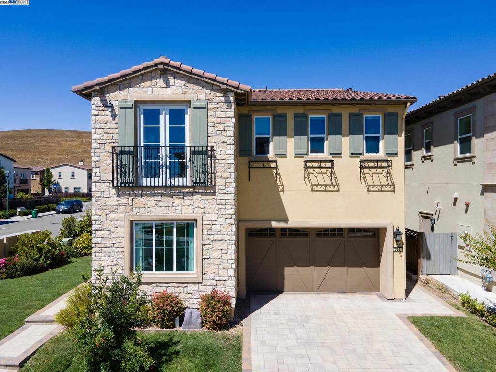 San Ramon, CA 94582,301 Arrowleaf St