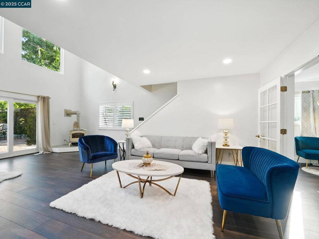 Walnut Creek, CA 94595,1836 Newell Ave