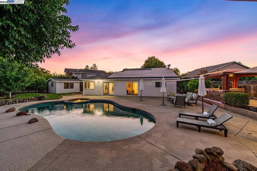 Pleasanton, CA 94566,2050 Cotterell Ct