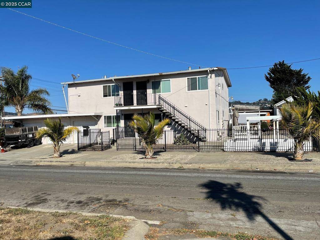 Richmond, CA 94804,300 S 36Th St