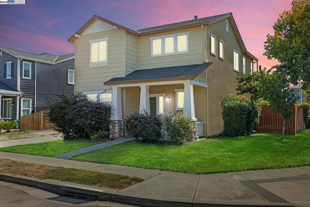 Turlock, CA 95382,2430 Trellis Ln