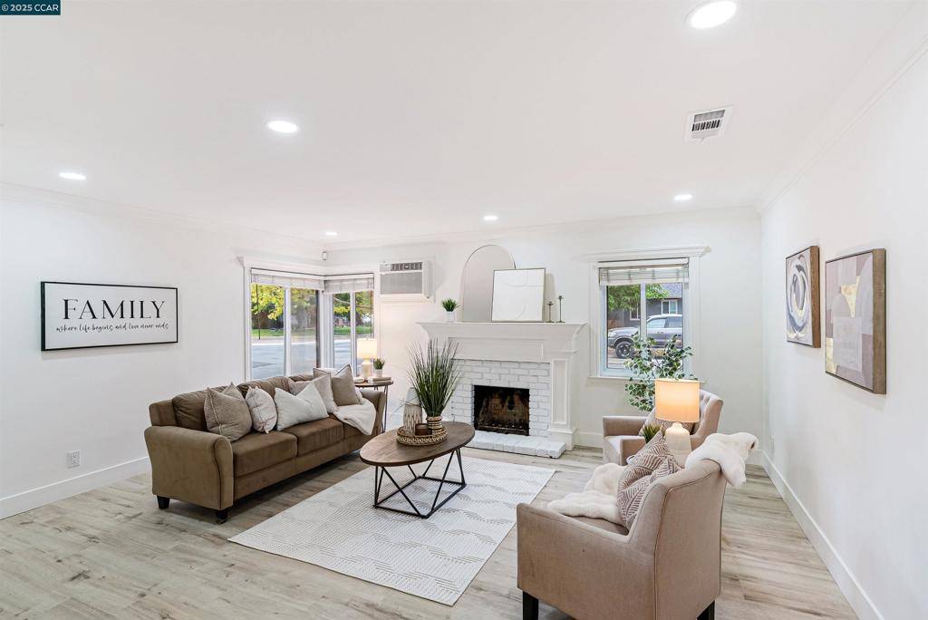 Pleasant Hill, CA 94523,2049 Elinora Dr