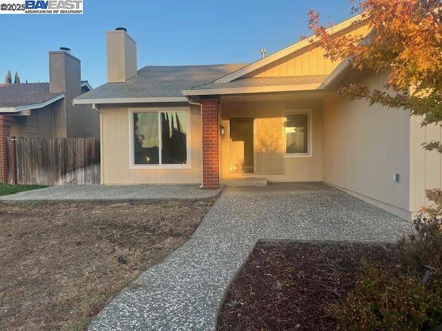 Suisun City, CA 94585,607 Crested Dr