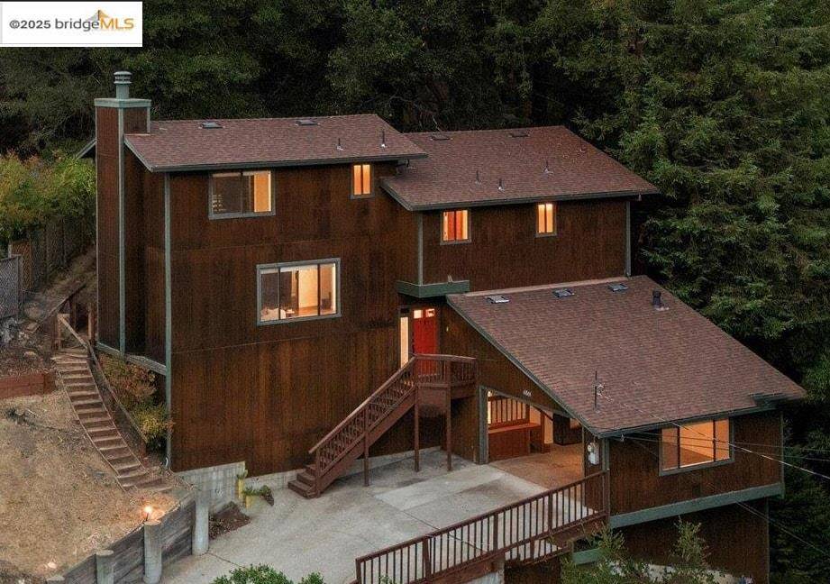 Oakland, CA 94611,6861 Saroni Dr